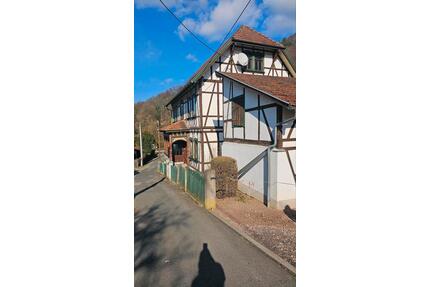Sanierungsbedürftiges Haus in Schweina - Bad Liebenstein
