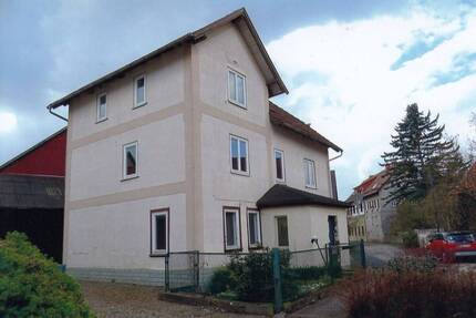 Geräumiges Wohnhaus, ehemaliges Bauernhaus - Kaltennordheim