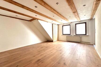Maisonette 4-Raum Wohnung 110 m² neu saniert im Zentrum Apoldas