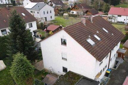 Großzügige Doppelhaushälfte - 430.000,00&nbsp;EUR Kaufpreis, ca.&nbsp; 140,00&nbsp;m&sup2; in Burgau (PLZ: 89331)