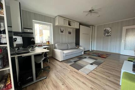 mobilierte 1,5-Zimmer-Wohnung in Karlsruhe Zentrum mit Balkon