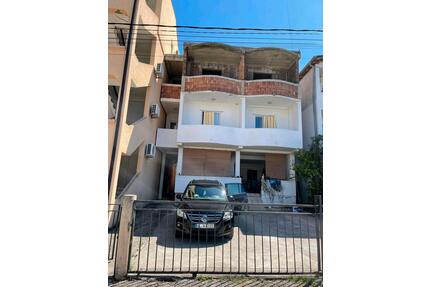 Haus in Montenegro - 190.000,00&nbsp;EUR Kaufpreis, ca.&nbsp; 250,00&nbsp;m&sup2; in Siegen (PLZ: 57072)