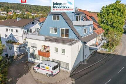 modernes Wohnhaus mit 3 Wohneinheiten und Aufzug - Markdorf