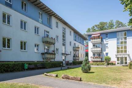 Wohnung zum Kaufen in Berlin Altglienicke 120.000,00 € 34.48 m² - Berlin / Altglienicke