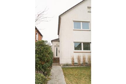 Doppelhaushälfte in Kiel Ellerbek