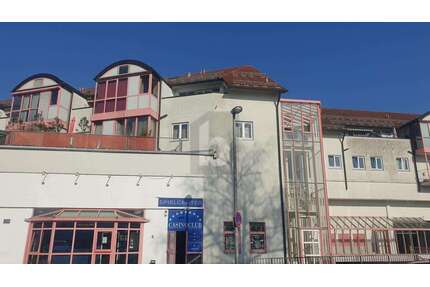 Wohnung zum Kaufen in Traunreut 265.000,00 € 65 m²