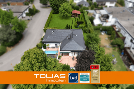 Haus zum Kaufen in Steinenbronn 1.200.000,00 € 145.71 m²