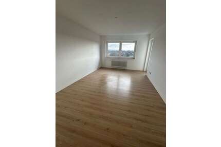 Wohnung zum Mieten in Flensburg 540,00 € 67.67 m²