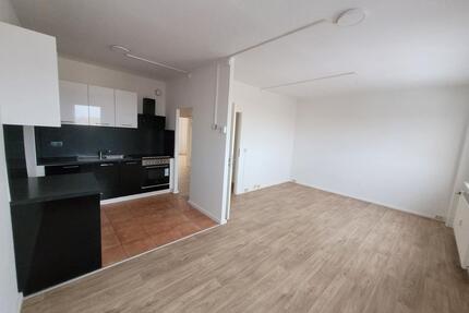 ECHTE Lebensqualität! - 4 Zimmer, 70m² mit EBK & Duschbad - Halle (Saale) Silberhöhe
