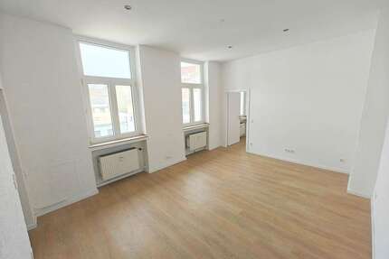 Wohnung zum Mieten in Krefeld 650,00 € 65 m²