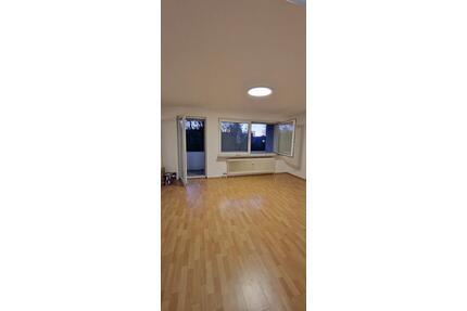Helle 2 - Zimmer Wohnung in Wiesbaden