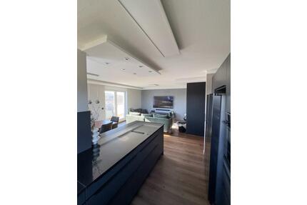 Design-3-Zimmer mit Süd-Balkon, Traumküche, Aufzug & Stellplatz - Wolfsburg Alt-Wolfsburg