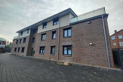 Wohnung zum Kaufen in Uetersen 399.000,00 € 89.85 m²