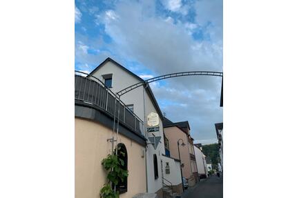 Ab sofort HausWohnung in Bullay zu vermieten