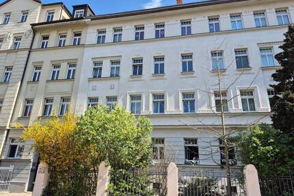 neu renovierte 2-Raumwohnung mit EBK in Lindenau - Leipzig Altlindenau