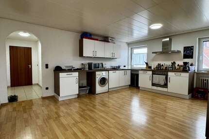 Wohnung zum Mieten in Ampfing 850,00 € 104 m²