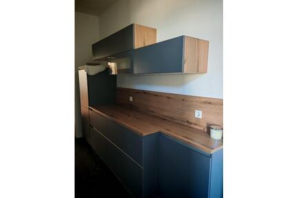 Wunderschöne renovierte 3-Raum Wohnung mit Einbauküche,Zwickau