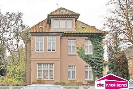 Haus zum Kaufen in Bad Segeberg 798.000,00 € 285 m²