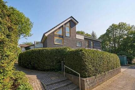 Helles Reihenendhaus mit traumhaftem Garten - gepflegt & grün gelegen - Reinbek