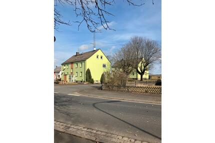 2 Mehrfamilienhäuser + Nebengebäude - Tann (Rhön)