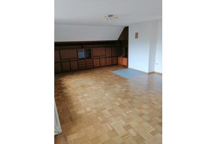 Renovierte 3 Zimmer Wohnung - 680,00&nbsp;EUR Kaltmiete, ca.&nbsp; 92,00&nbsp;m&sup2; in Eystrup (PLZ: 27324)