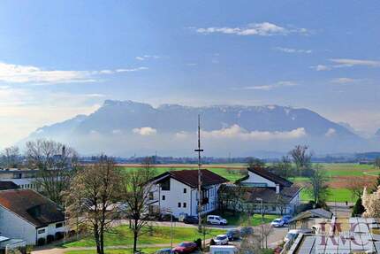 Traumhafter Blick in die Berge - große Sonnenterrasse, oberstes Geschoss - Tiefgarage inklusive! - Ainring / Mitterfelden Perach