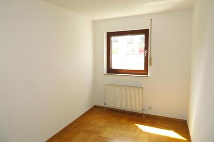 WG Zimmer in Stuttgart Vaihingen in 3-Personen WG