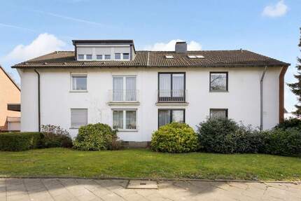 Moderne Doppelhaushälfte mit idyllischem Garten und großzügigen Raumangebot auf drei Ebenen - Düsseldorf Vennhausen