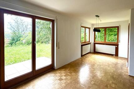 Charmante 2,5-Zimmer-Eigentumswohnung mit Terrasse und Stellplatz - Tauberbischofsheim