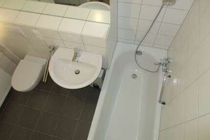 Wohnung zum Mieten in Bonn 584,77 € 59.67 m²