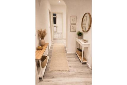 neu renovierte helle 83qm 3 Zimmerwohnung in Weitramsdorf