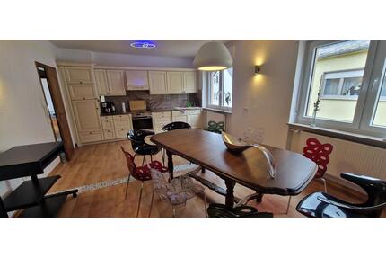 Großzügige Mietwohnung, teilmöbiliert - Vallendar