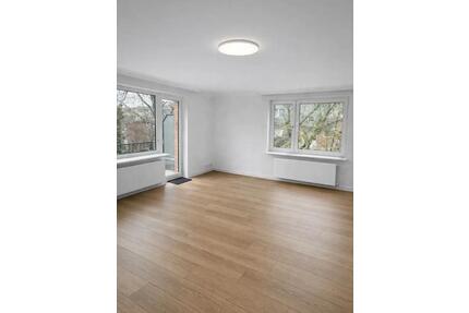 Erstbezug nach Kernsanierung: Hochwertige 2-Zimmer-Wohnung - Hamburg Langenhorn