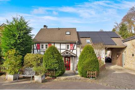 Haus zum Kaufen in Bergisch Gladbach 529.000,00 € 132 m²