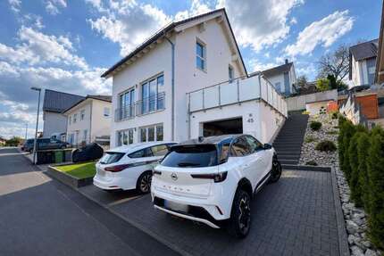 Haus zum Kaufen in Wächtersbach-Stadt 649.000,00 € 170 m²