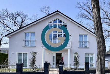 Haus zum Kaufen in Dallgow 1.499.000,00 € 320 m²