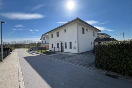 Provisionsfrei! A+ Energie Ziegel-Massivhaus, sofort bezugsfrei - Hengersberg