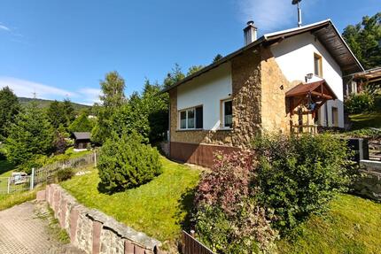 Autarkes Wohnhaus in Suhl - Ruhige Lage