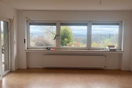 Wohnung in der Natur - 1.300,00&nbsp;EUR Kaltmiete, ca.&nbsp; 101,00&nbsp;m&sup2; in Wermelskirchen (PLZ: 42929)