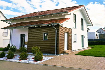 PROVISIONSFREI: Freistehendes Einfamilienhaus mit Erdwärme A+ Energieverbrauch 12,1 kWh(m²a) - Wilhermsdorf