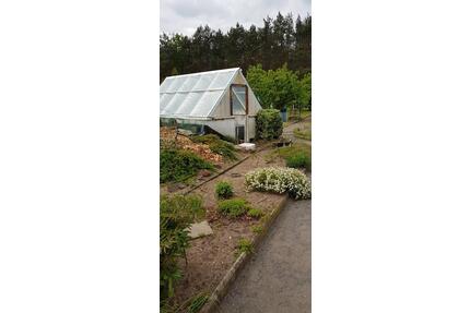 Garten abzugeben! - 100,00&nbsp;EUR Kaltmiete, ca.&nbsp; 0,00&nbsp;m&sup2; in Röderland (PLZ: 04932)