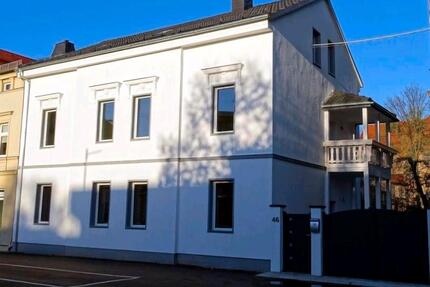 Mehrfamilienhaus mit 3 Etagen und Garten - Zeitz