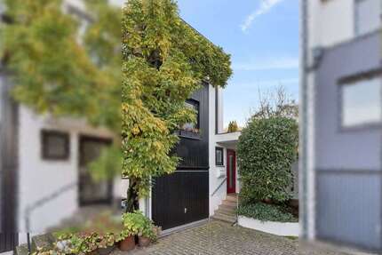 Haus zum Kaufen in Düsseldorf 649.000,00 € 160 m²