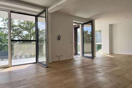 Wohnung zum Mieten in Chemnitz 1.200,00 € 109.41 m²