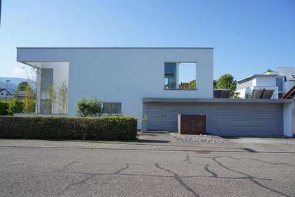 Haus zum Kaufen in Bühl 1.090.000,00 € 222 m²