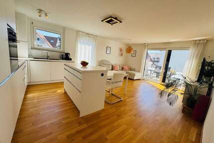 Wohnung zum Mieten in Wolfschlugen 1.430,00 € 91 m²