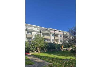 In zentraler Lage mit Balkon - 325.000,00&nbsp;EUR Kaufpreis, ca.&nbsp; 89,00&nbsp;m&sup2;&nbsp;Wohnfl&auml;che in Hamburg (PLZ: 22143) Rahlstedt