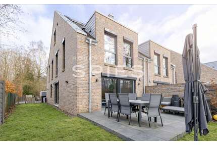 Haus zum Mieten in Bremen 2.550,00 € 166.09 m²