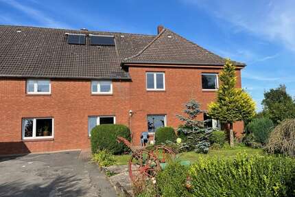 Haus zum Kaufen in Aerzen 380.000,00 € 279.02 m²