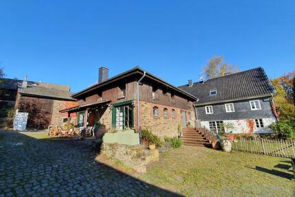 Idyllisches Haus auf ruhiger Hofanlage - Much
